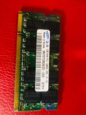 Samsung 1GB DDR2 RAM PC2-6400 200-pin Laptop SODIMM