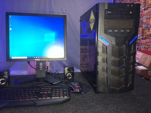 CPU : Intel® Core™ i7-6700 CPU,@3.40GHz ,max turbo @4.00GHz RAM : 16GB RAM DDR4 Storage : 500GB HDD Graphic Card : Nvidia Quadro Fx 4800 CPU : Intel® Core™ i7-6700 CPU,@3.40GHz ,max turbo @4.00GHz RAM : 16GB RAM DDR4 Storage : 500GB HDD Graphic Card : Nvidia Quadro Fx 4800