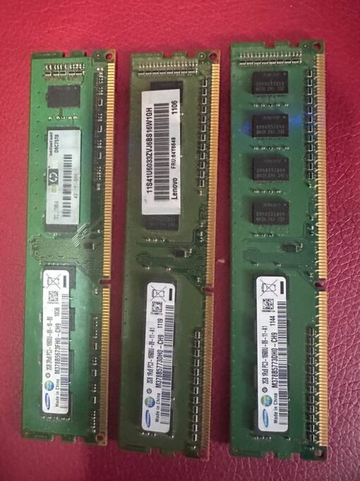 Samsung PC3-10600 2GB DIMM 1333MHz DDR3 RAM Genuine Samsung M378B5773DH0-CH9