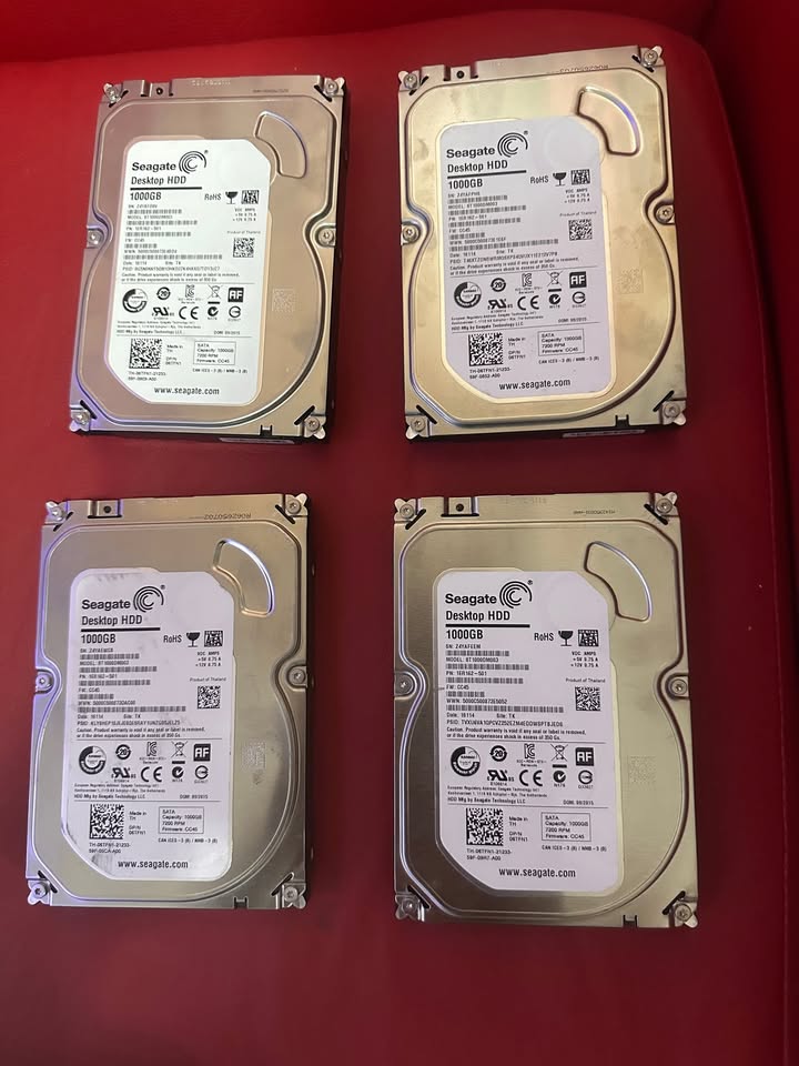Seagate Barracuda 7200 1.5 TB 7200RPM SATA 3Gb/s 32MB Cache 3.5 Inch Internal Hard Drive ST31500341AS-Bare Drive
