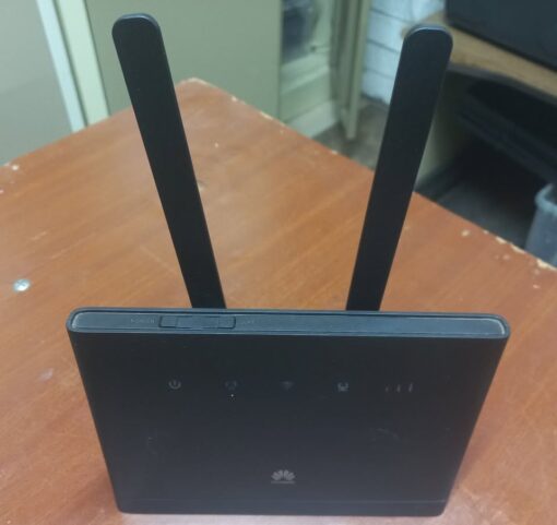 HUAWEI B315-936 4G LTE Wifi Modem Wireless Router (uses SIM card) OPEN TO ALL NETWORKS