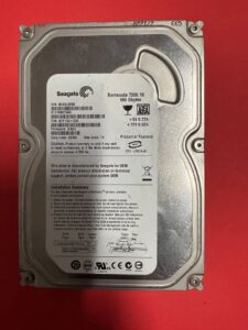 Seagate 160GB 7200RPM SATA 3.0 Gbps 3.5 inch Barracuda Hard Drive