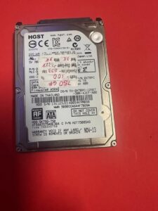 Hard Drive HGST Travelstar 5K1000 750GB 5.4K 8MB SATA III HTS541075A9E680 2.5''