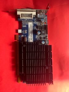 Sapphire Radeon HD 5450 1 GB DDR3 HDMI/DVI-D/VGA PCI-Express Graphics Card