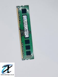 Samsung 8GB DDR3-1600 PC3-12800U 240-Pin Desktop RAM M378B1G73QH0-CK0