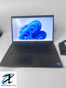 Dell Latitude 3520 i5-1145G7 14" FHD Laptop 8GB 2400MHz DDR4 RAM 512GB NVMe SSD Windows 11 Pro